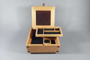 Elegant Jewelry Box - square - Image 2